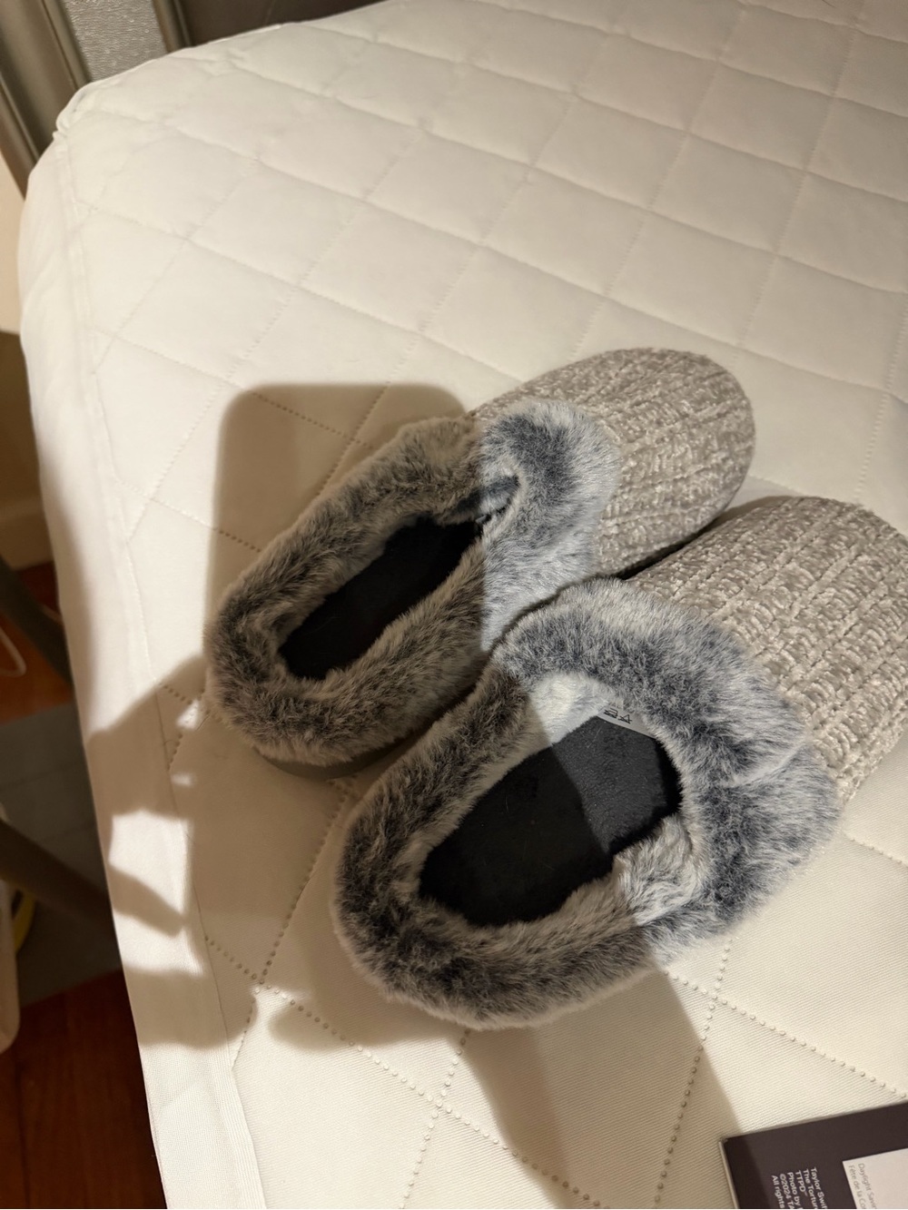Cozy Faux-Fur Lined Kids Slippers — Grey